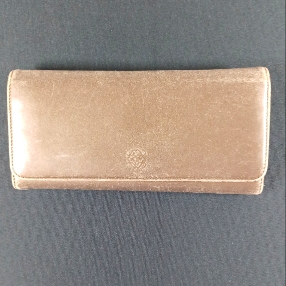 🔥Authentic Loewe Brown Long Wallet